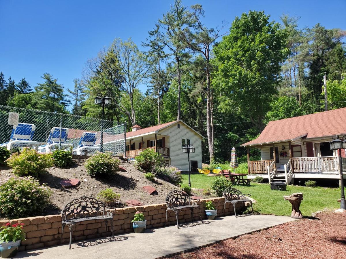 The Meadows Motel Lake George Exterior photo