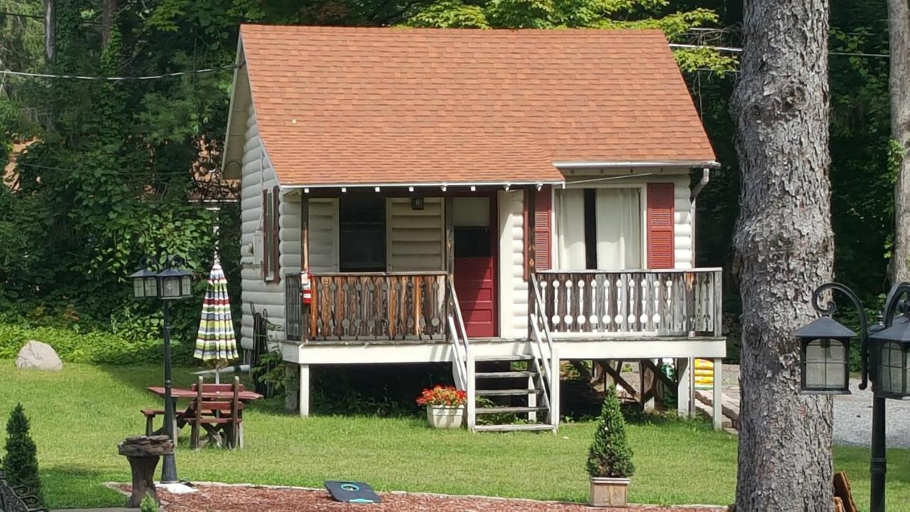 The Meadows Motel Lake George Exterior photo